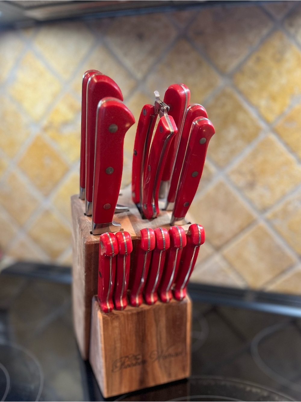PIONEER WOMAN KNIFE BLOCK